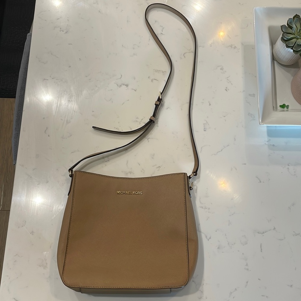 Tan leather cross-body Michael Kors bag
